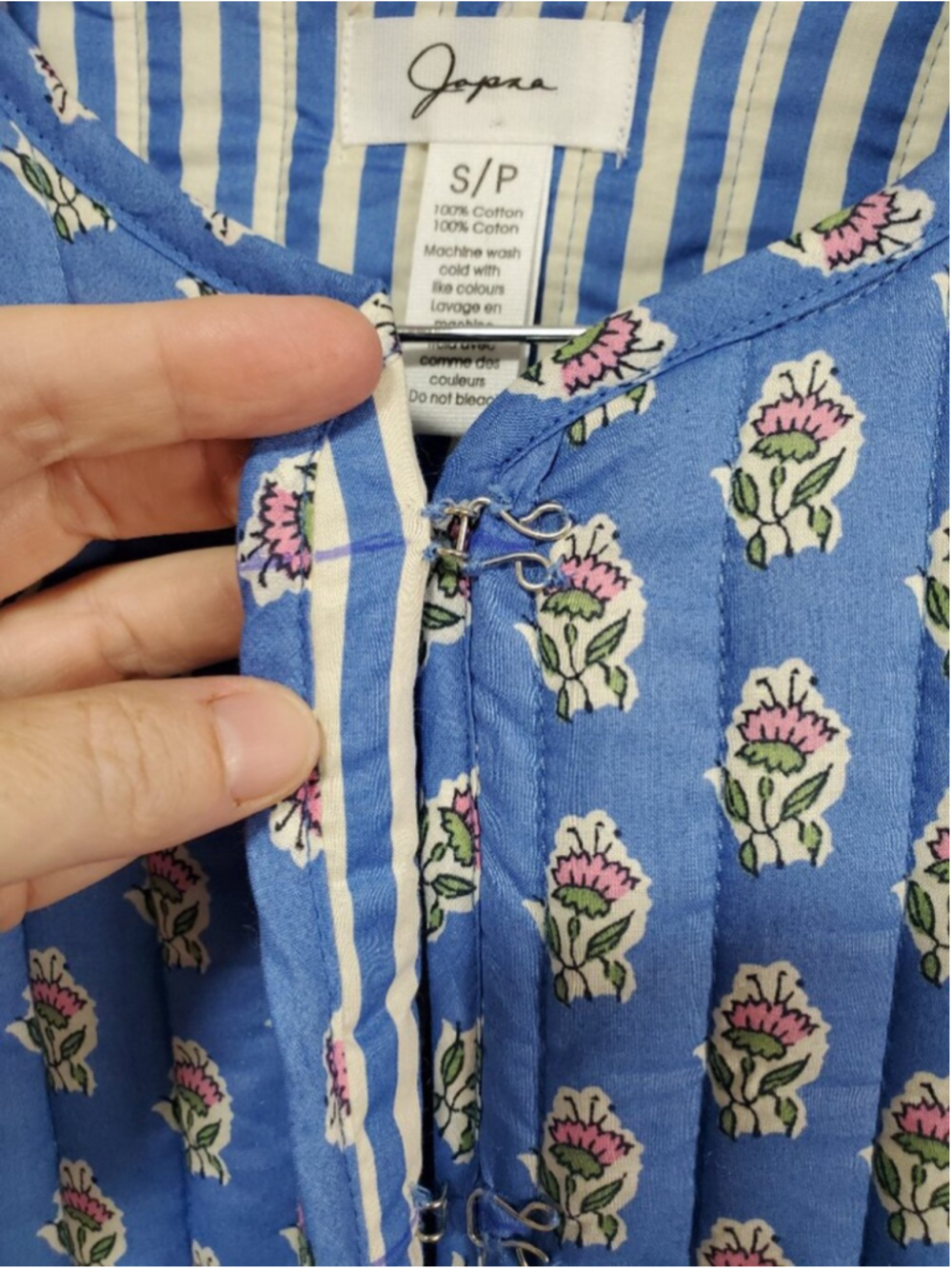 JAPNA Quilted Cotton Floral Jacket Blue Small Block Print Hook Front Cottagecore - Picture 8 of 14